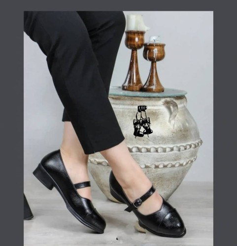 کفش پاشنه دار طبی