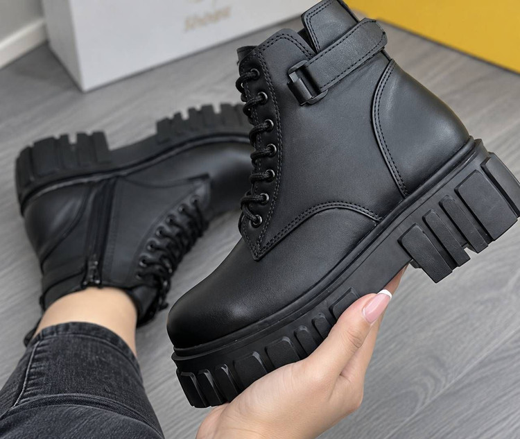 کفش بوت نیم بوت زنانه